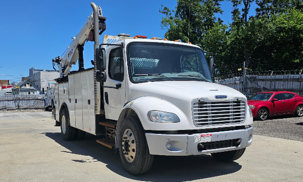 service truck USED 2018 Freightliner M2 Service Truck 