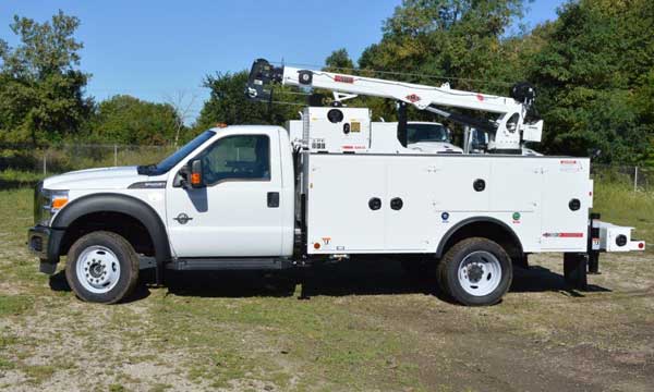 2015 F550 4x4 Dominator 1 - 7500 Crane | QT Equipment